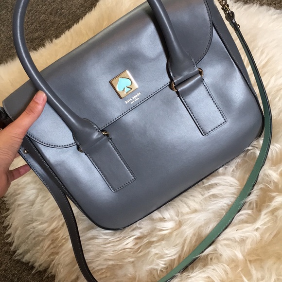 Kate Spade Purse SOLD - Picture 2 of 8